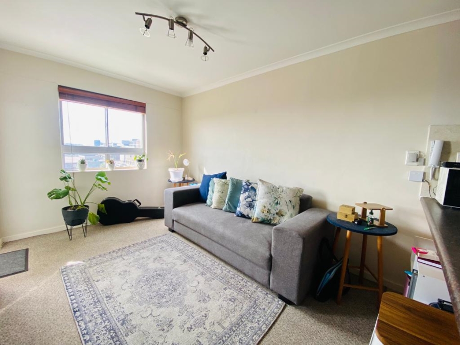 To Let 1 Bedroom Property for Rent in Salt River Western Cape